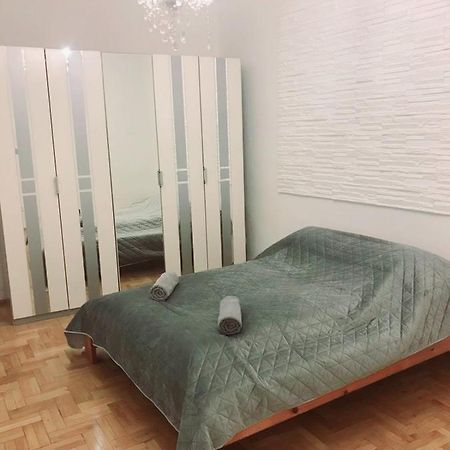 Happy Apartment In The Heart Of Budapest With 2 Rooms Dış mekan fotoğraf