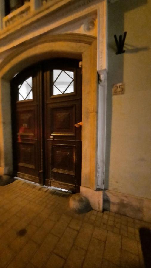 Happy Apartment In The Heart Of Budapest With 2 Rooms Dış mekan fotoğraf
